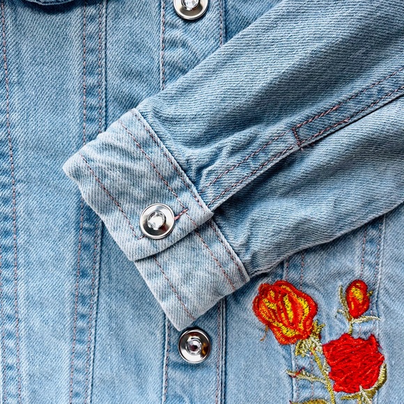 Jeans Jacket Toddler 4T Floral Embroidery - Picture 5 of 9